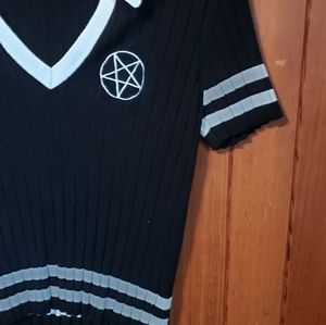 Hot topic sweater short sleeve shirt